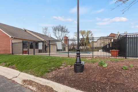 Tiny photo for 1919 N Hicks Road #209, Palatine, IL 60074 (MLS # 12617818)