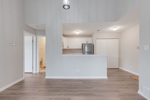Tiny photo for 1919 N Hicks Road #209, Palatine, IL 60074 (MLS # 12617818)