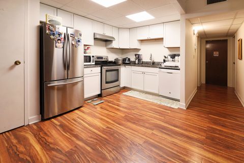 Tiny photo for 3856 S parkway Drive #3B, Northbrook, IL 60062 (MLS # 12590974)