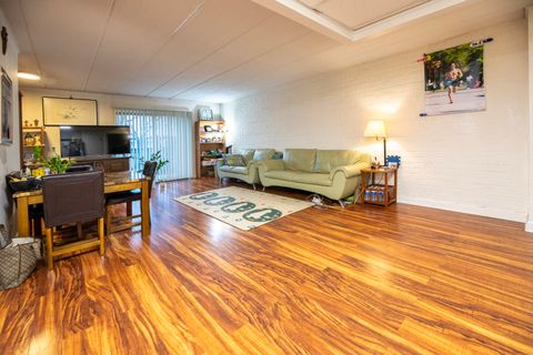 Tiny photo for 3856 S parkway Drive #3B, Northbrook, IL 60062 (MLS # 12590974)