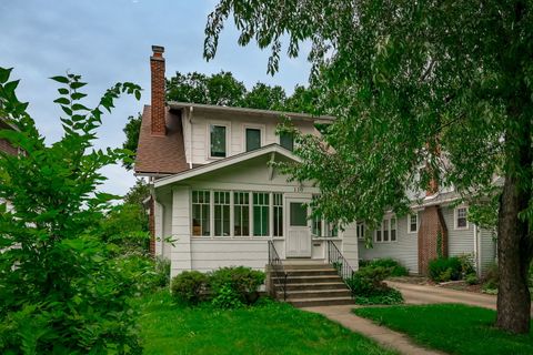 110 N Pine Street Elmhurst IL 60126