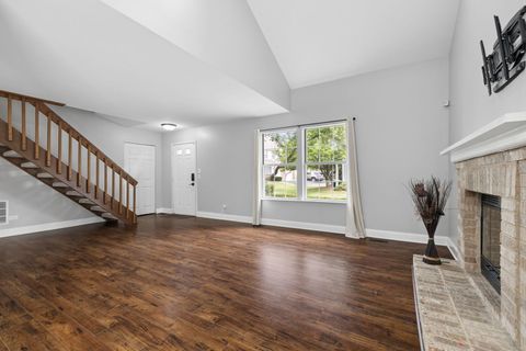 Tiny photo for 97 Cammeron Court, Aurora, IL 60504 (MLS # 12709020)