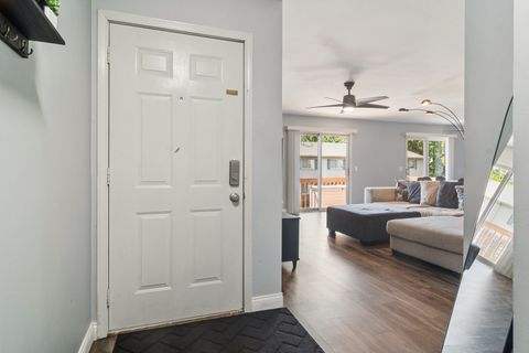 Tiny photo for 295 Woodridge Circle #H, South Elgin, IL 60177 (MLS # 12509560)