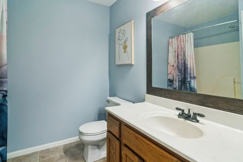 Tiny photo for 295 Woodridge Circle #H, South Elgin, IL 60177 (MLS # 12509560)
