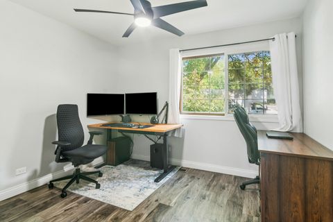 Tiny photo for 295 Woodridge Circle #H, South Elgin, IL 60177 (MLS # 12509560)