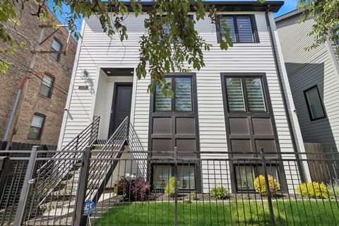 218 E 46th Street Chicago IL 60653