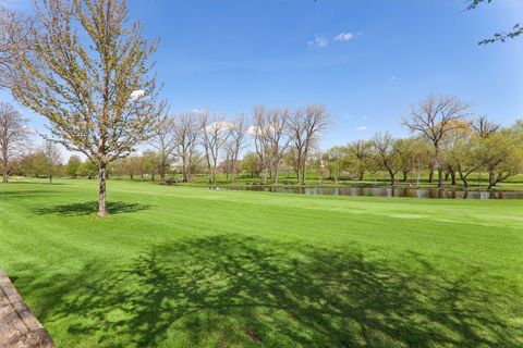 Tiny photo for Gurnee, IL 60031 (MLS # 12624040)