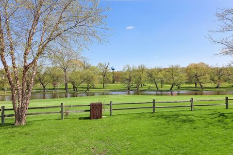 Tiny photo for Gurnee, IL 60031 (MLS # 12624040)