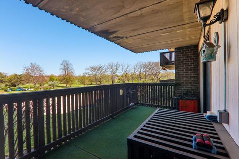 Tiny photo for Gurnee, IL 60031 (MLS # 12624040)