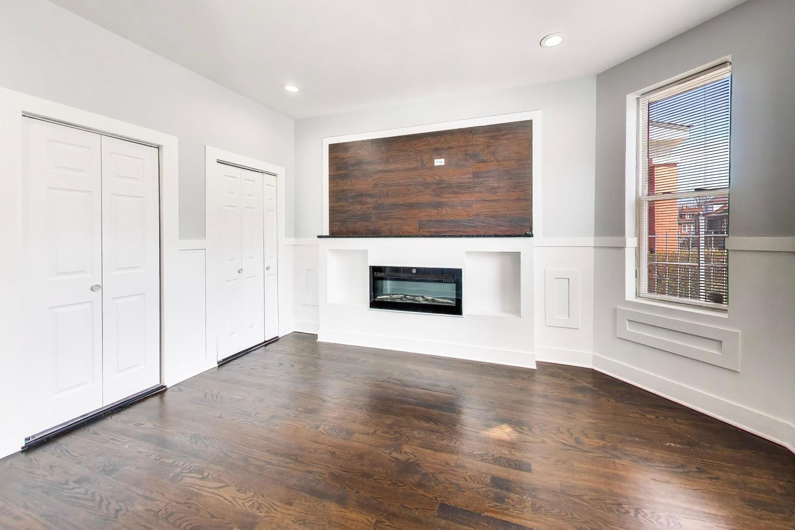 4318 W Cullerton Street