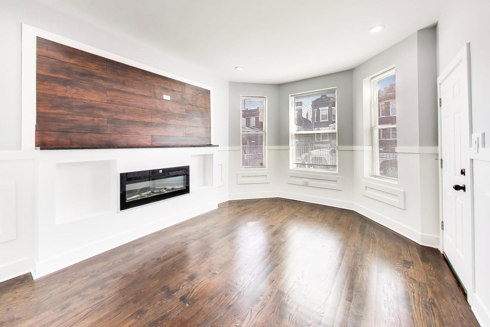 4318 W Cullerton Street