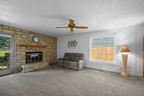 Tiny photo for 190 S Circle Avenue, Bloomingdale, IL 60108 (MLS # 12701513)
