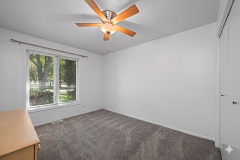 Tiny photo for 190 S Circle Avenue, Bloomingdale, IL 60108 (MLS # 12701513)