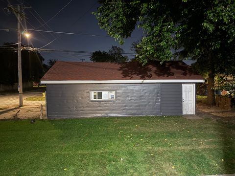 Tiny photo for 527 Gordon Avenue, Calumet City, IL 60409 (MLS # 12482636)