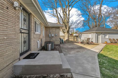 Tiny photo for 15811 S Marshfield Avenue, Harvey, IL 60426 (MLS # 12615618)