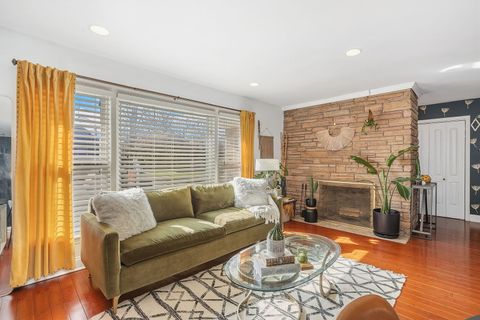 Tiny photo for 15811 S Marshfield Avenue, Harvey, IL 60426 (MLS # 12615618)