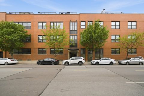 Photo of 1728 N Damen Avenue #106, Chicago, IL 60647 (MLS # 12611418)