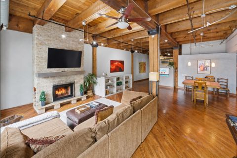 Tiny photo for 1728 N Damen Avenue #106, Chicago, IL 60647 (MLS # 12611418)