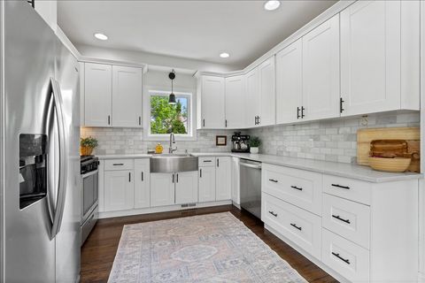 Tiny photo for 3638 HARRISON Avenue, Brookfield, IL 60513 (MLS # 12630441)