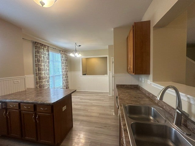3376 BRADBURY Circle