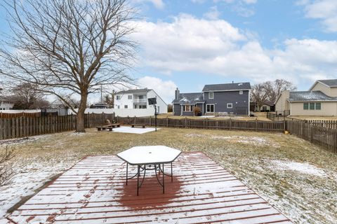Tiny photo for 2430 Navajo Drive, Bettendorf, IA 52722 (MLS # 12557082)