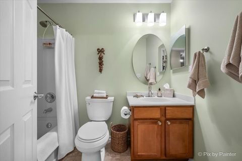 Tiny photo for 2187 Vanderbilt Drive, Geneva, IL 60134 (MLS # 12593626)