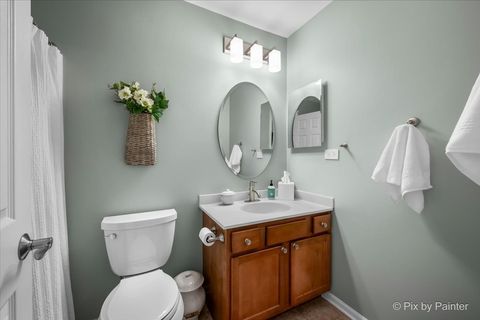 Tiny photo for 2187 Vanderbilt Drive, Geneva, IL 60134 (MLS # 12593626)