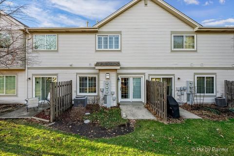 Tiny photo for 2187 Vanderbilt Drive, Geneva, IL 60134 (MLS # 12593626)