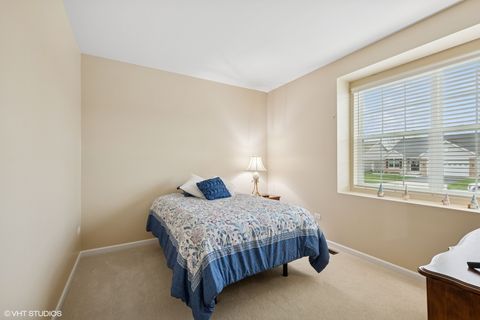 Tiny photo for 451 Mahogany Drive, Algonquin, IL 60102 (MLS # 12486535)