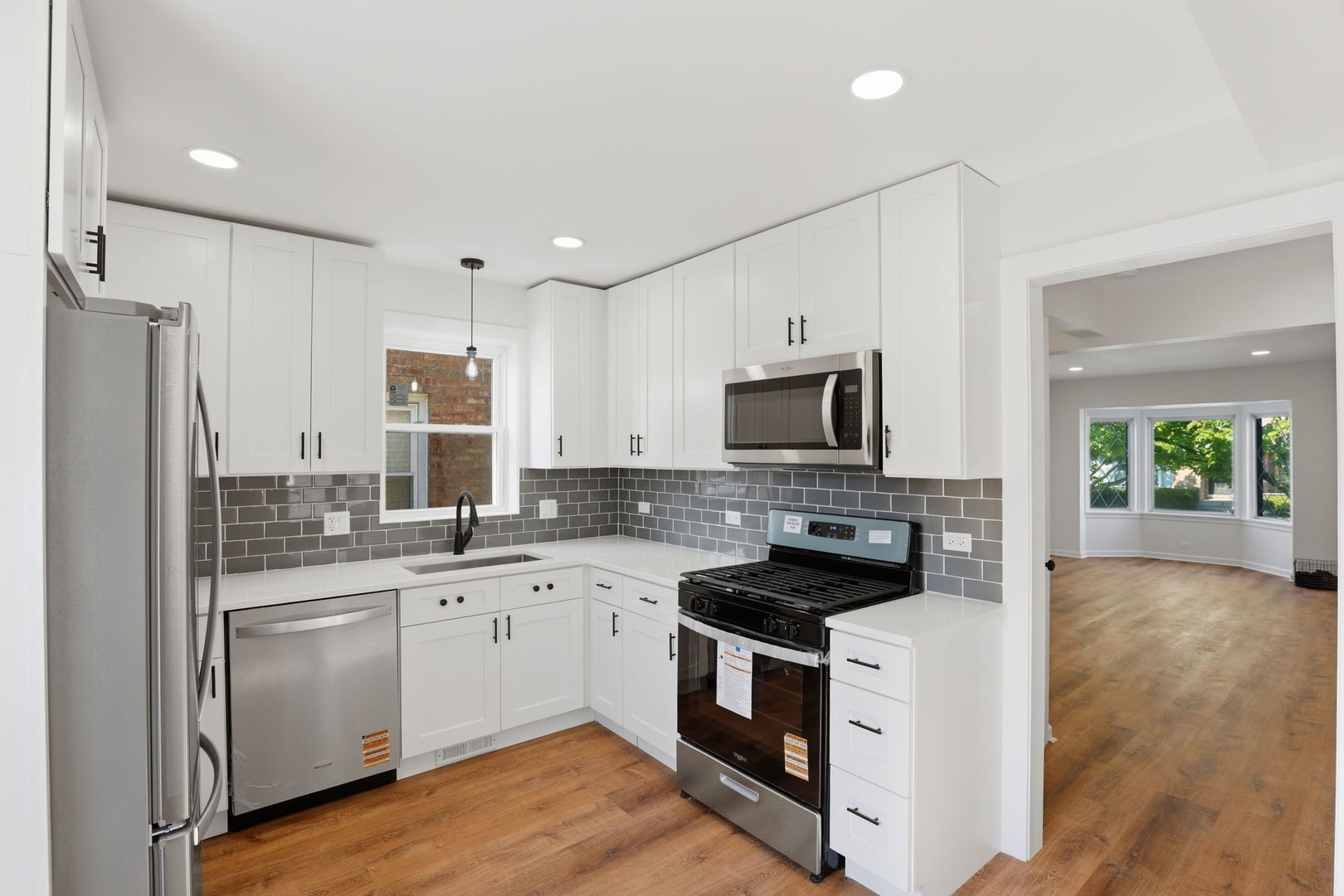 2705 N 73rd Avenue