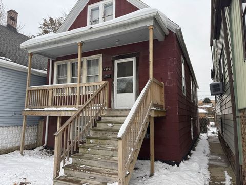 Photo of 2913 E 97th Street, Chicago, IL 60617 (MLS # 12533814)