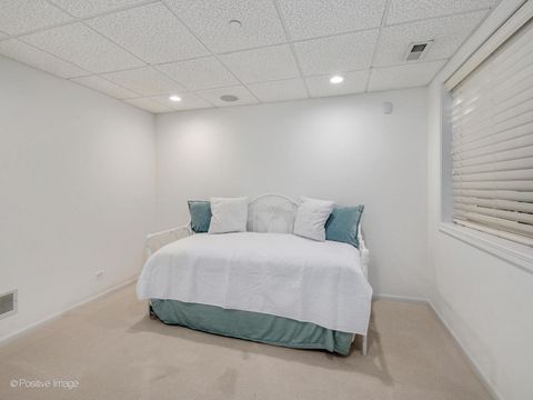 Tiny photo for 904 Hickory Drive, Western Springs, IL 60558 (MLS # 12484012)