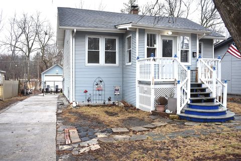114 E Kenilworth Avenue Villa Park IL 60181