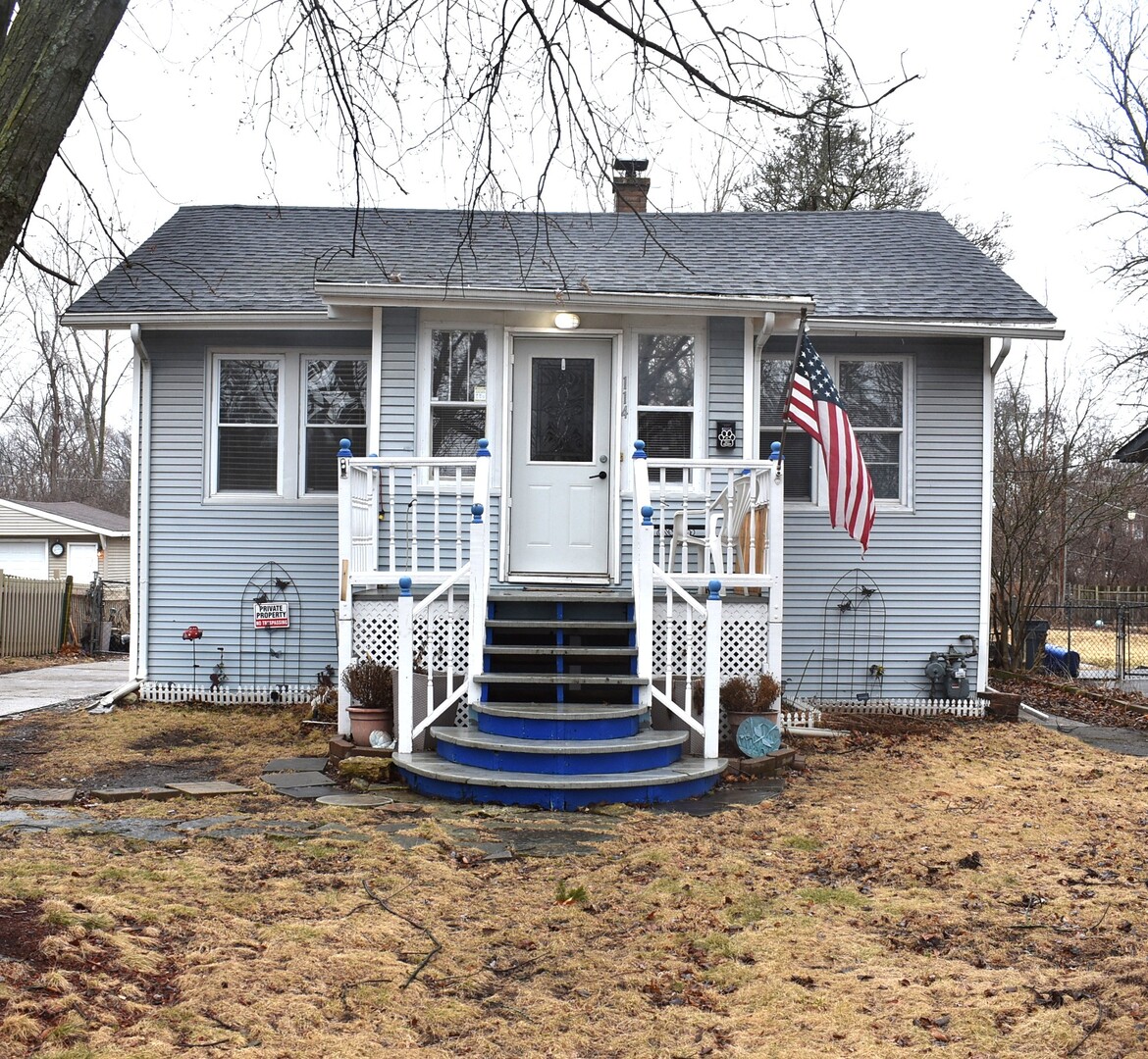 114 E Kenilworth Avenue