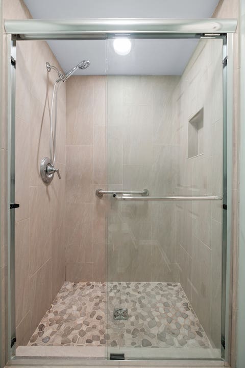 Tiny photo for 1533 N Courtland Drive, Arlington Heights, IL 60004 (MLS # 12676359)
