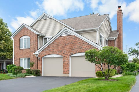 Photo of 1533 N Courtland Drive, Arlington Heights, IL 60004 (MLS # 12676359)
