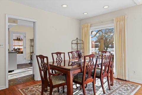 Tiny photo for 3 Lake Park Road, Champaign, IL 61822 (MLS # 12530079)