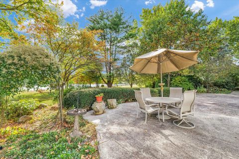 Tiny photo for 3 Lake Park Road, Champaign, IL 61822 (MLS # 12530079)