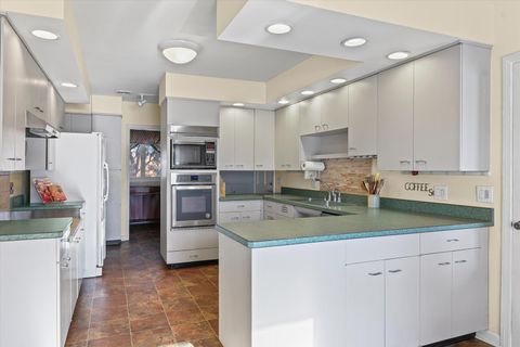 Tiny photo for 3 Lake Park Road, Champaign, IL 61822 (MLS # 12530079)