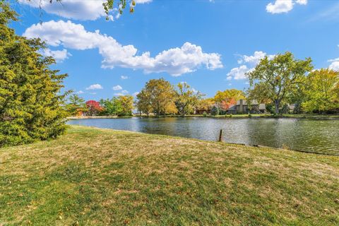 Tiny photo for 3 Lake Park Road, Champaign, IL 61822 (MLS # 12530079)