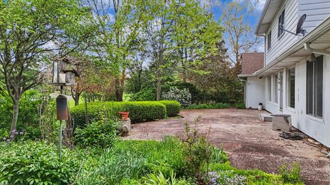 Tiny photo for 3 Lake Park Road, Champaign, IL 61822 (MLS # 12530079)
