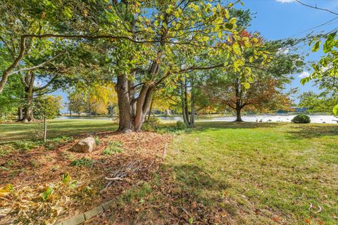 Tiny photo for 3 Lake Park Road, Champaign, IL 61822 (MLS # 12530079)