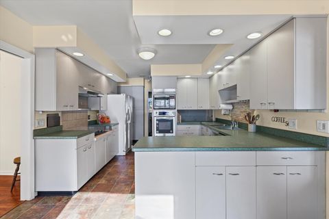 Tiny photo for 3 Lake Park Road, Champaign, IL 61822 (MLS # 12530079)