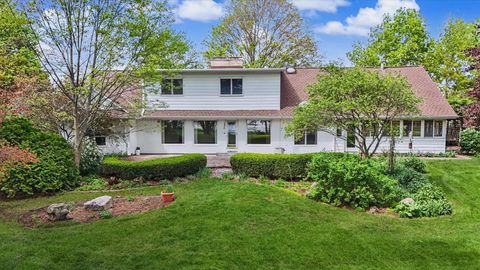 Tiny photo for 3 Lake Park Road, Champaign, IL 61822 (MLS # 12530079)