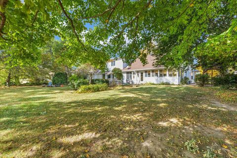 Tiny photo for 3 Lake Park Road, Champaign, IL 61822 (MLS # 12530079)