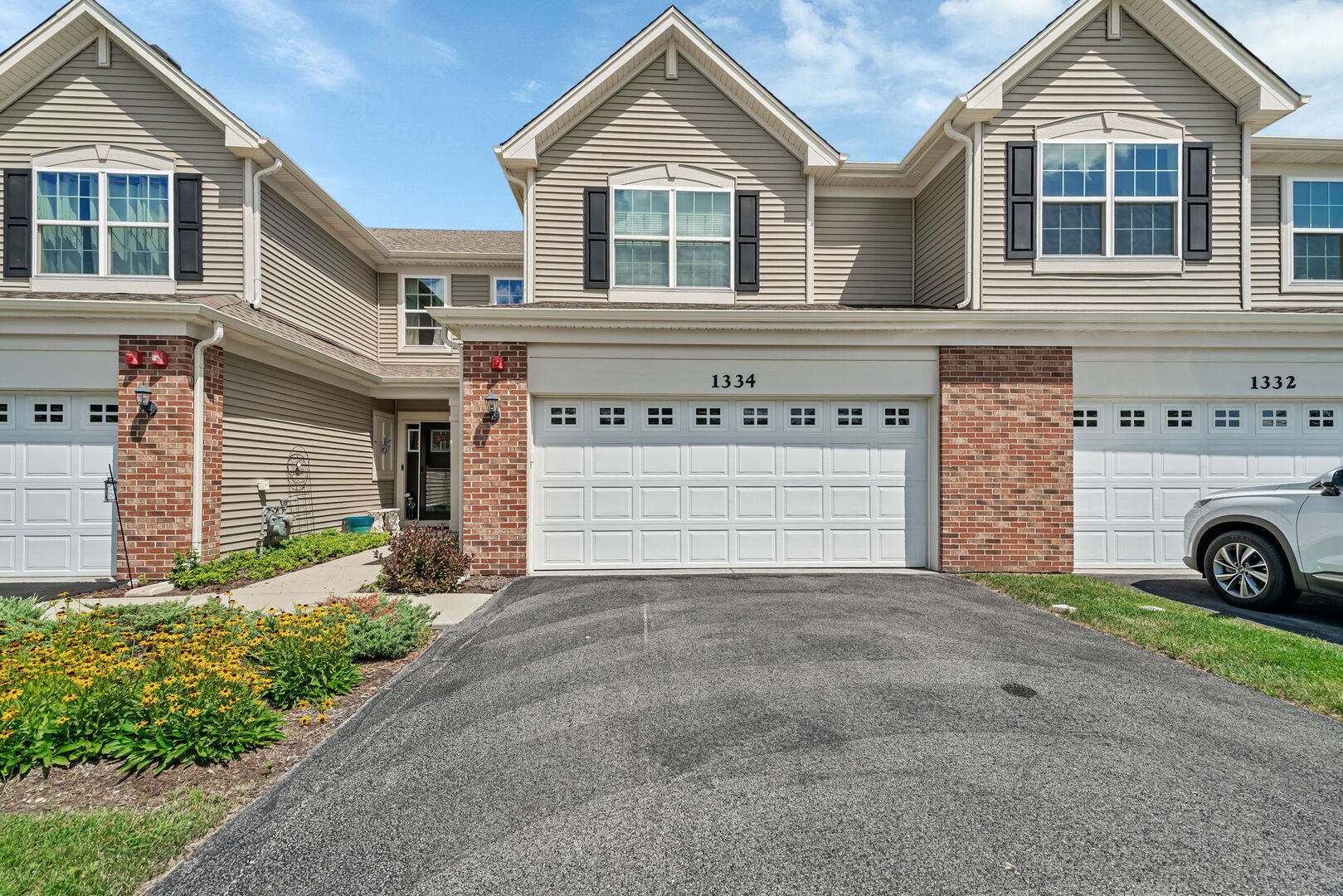 1334 Hawk Hollow Drive