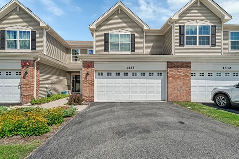 Tiny photo for 1334 Hawk Hollow Drive, Yorkville, IL 60560 (MLS # 12500208)