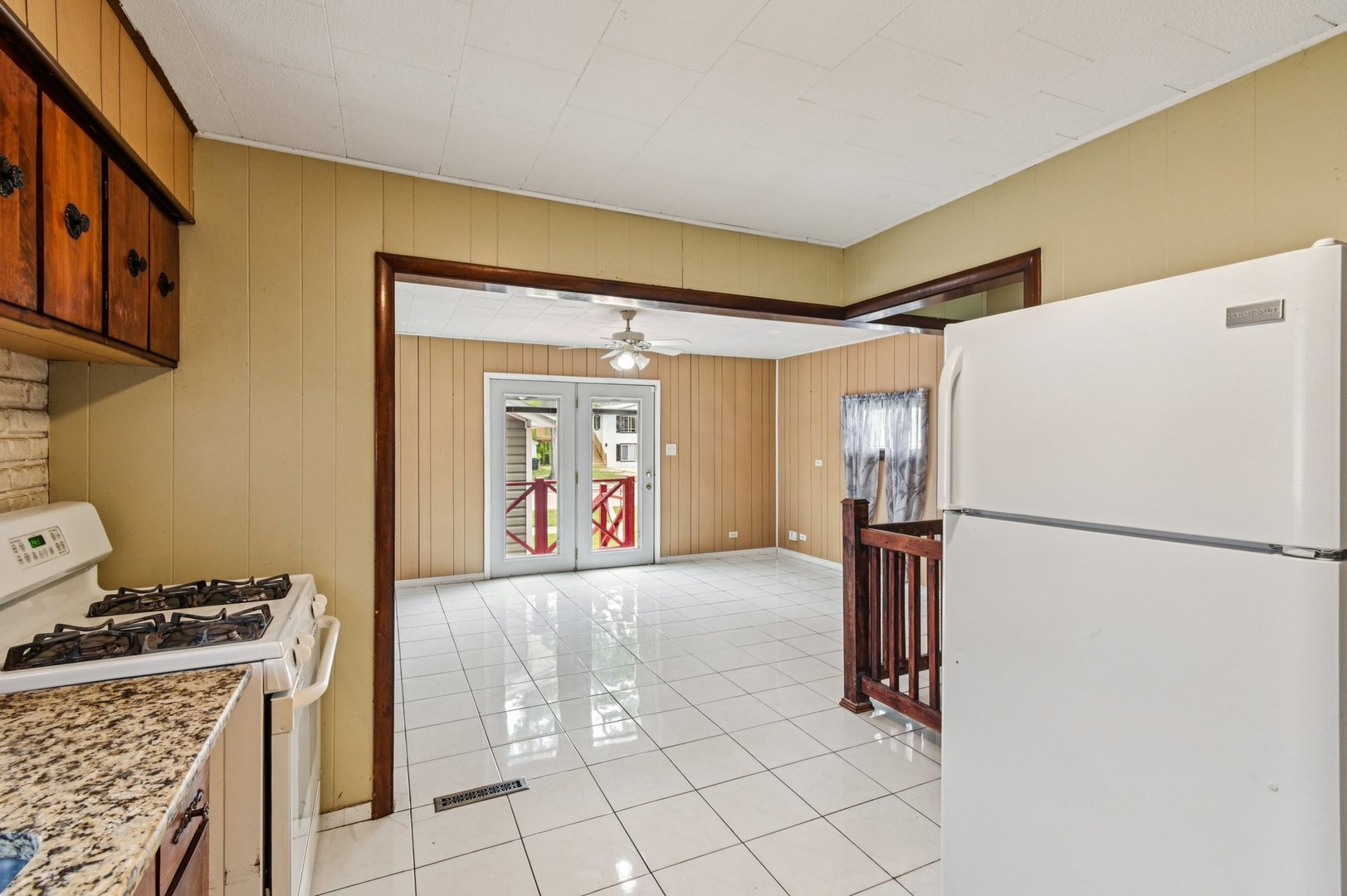529 E Pleasure Court