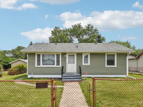 529 E Pleasure Court Aurora IL 60506