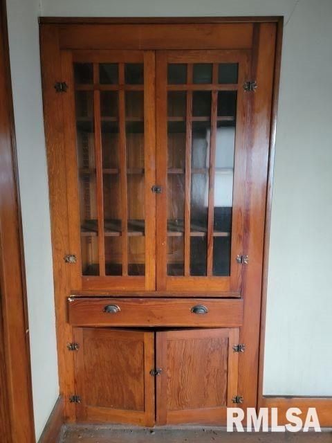 Tiny photo for 101 S 6TH Street, Murphysboro, IL 62966 (MLS # EB458982)